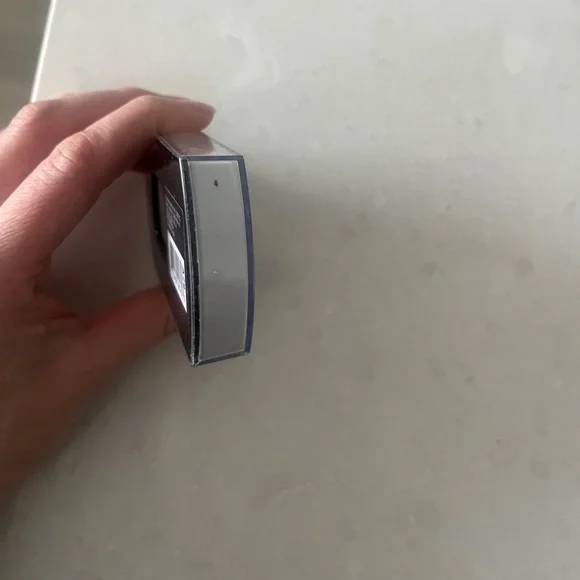 MAC Cosmetics #4 Lash Set - Picture 3 of 4